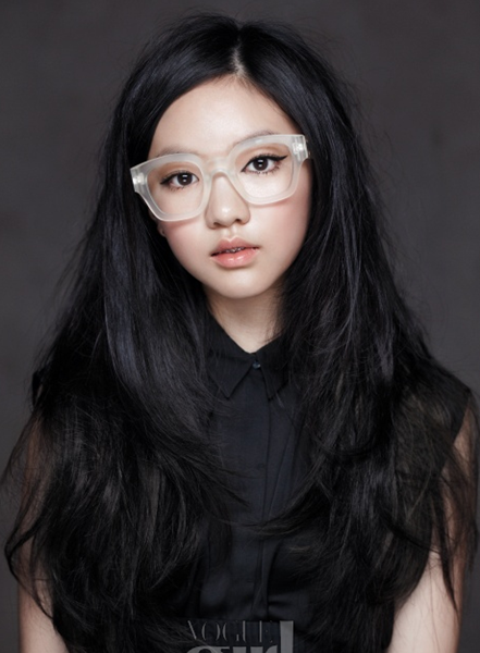 aprenda-maquiagem-oculos-lapis-branco
